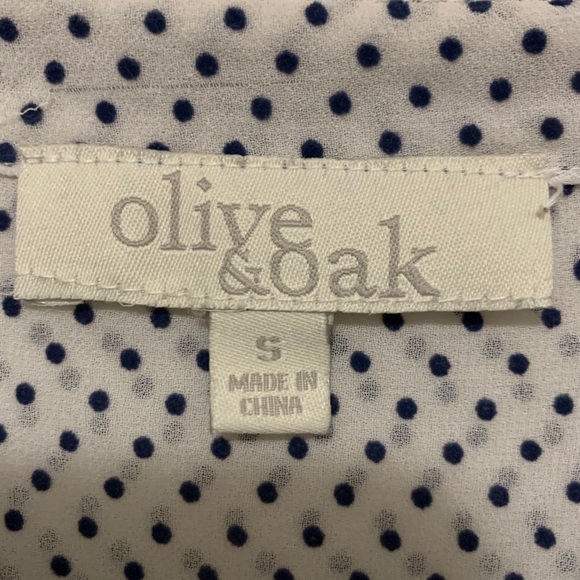 Small Shear Blouse - Picture 2 of 2